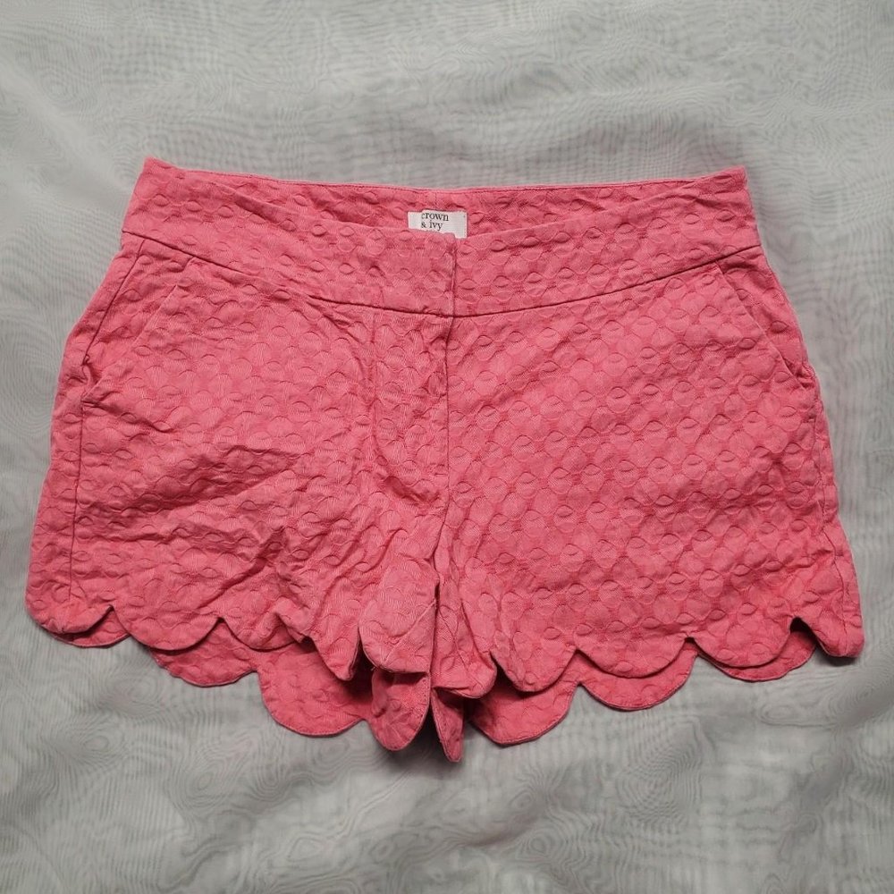 Crown & Ivy Pink Scalloped Shorts